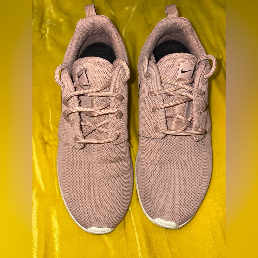 Nike Women's Blush Pink Sneakers